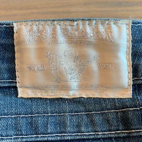 True Religion women’s jeans “Joey” pearl buttons - Picture 3 of 5
